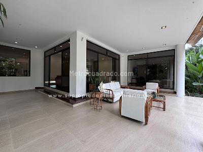 Casa de 3 alcobas en venta en San Lucas, Medellín, 640 m² · foto 7 de 20