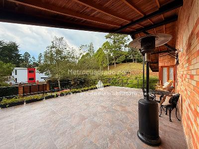 Casa de 5 alcobas en venta en Alto De Palmas, Envigado, 550 m² · foto 10 de 20