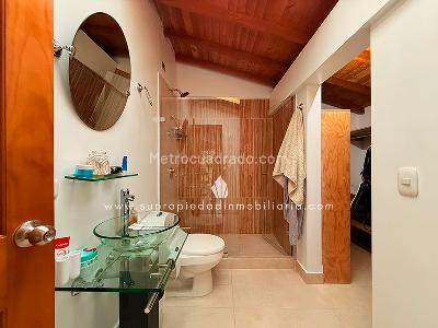 Casa de 5 alcobas en venta en Alto De Palmas, Envigado, 550 m² · foto 13 de 20