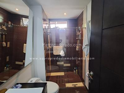 Apartamento de 3 alcobas en venta en Conquistadores, Medellín, 137 m² · foto 8 de 20