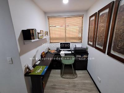 Apartamento de 3 alcobas en venta en Conquistadores, Medellín, 137 m² · foto 14 de 20
