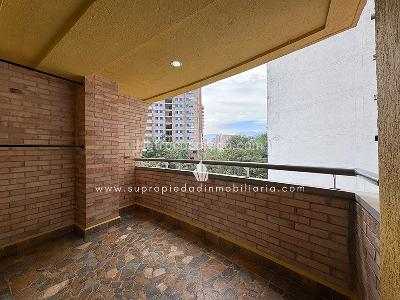 Apartamento de 3 alcobas en venta en Las Lomitas, Sabaneta, 111 m² · foto 11 de 19