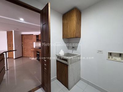 Apartamento de 3 alcobas en venta en Las Lomitas, Sabaneta, 111 m² · foto 18 de 19