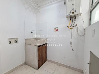 Apartamento de 3 alcobas en arriendo en Zuñiga, Envigado, 113 m² · foto 2 de 20