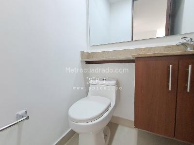 Apartamento de 3 alcobas en arriendo en Zuñiga, Envigado, 113 m² · foto 5 de 20