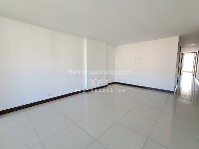 Apartamento de 3 alcobas en arriendo en Zuñiga, Envigado, 113 m² · foto 11 de 20