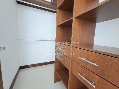 Apartamento de 3 alcobas en arriendo en Zuñiga, Envigado, 113 m² · foto 20 de 20
