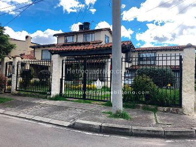 $2.300.000.000 en Colina Campestre I Y Ii Etapa