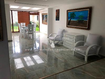 Casa de 5 alcobas en venta en Colina Campestre I Y Ii Etapa, Bogotá, 384 m² · foto 13 de 20