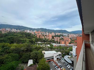 Apartamento de 3 alcobas en arriendo en La Frontera, Medellín, 150 m² · foto 13 de 20