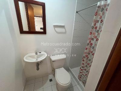 Apartamento de 3 alcobas en arriendo en La Frontera, Medellín, 150 m² · foto 14 de 20