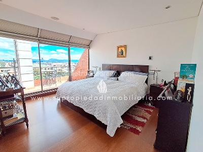 Casa de 4 alcobas en venta en Bosque De Pinos, Bogotá, 262 m² · foto 9 de 20