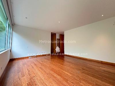 Casa de 3 alcobas en arriendo en Las Callejas El Encuentro, Envigado, 400 m² · foto 19 de 20