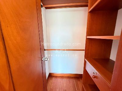 Apartamento de 3 alcobas en venta en La Tomatera, Medellín, 170 m² · foto 18 de 20