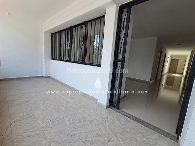 Casa de 5 alcobas en arriendo en Florida Nueva, Medellín, 200 m² · foto 17 de 20