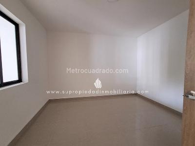 Casa de 5 alcobas en arriendo en Florida Nueva, Medellín, 200 m² · foto 20 de 20