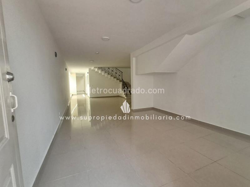 Commercial 5BR House for Rent in Florida Nueva (200m²) - 4