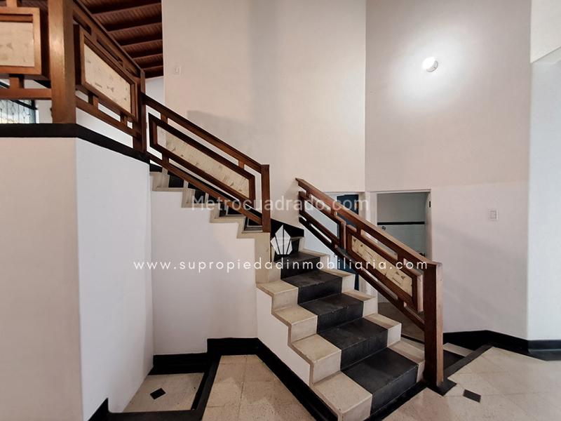 Unfurnished Commercial House for Rent in La Candelaria, Medellín - 7
