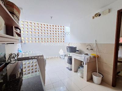 Casa de 4 alcobas en venta en La Concha, Medellín, 460 m² · foto 7 de 20