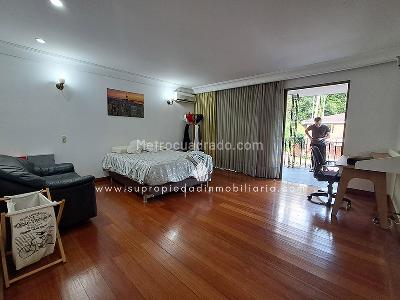 Casa de 4 alcobas en venta en La Concha, Medellín, 460 m² · foto 13 de 20