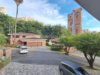 Casa de 4 alcobas en venta en La Concha, Medellín, 460 m² · foto 14 de 20