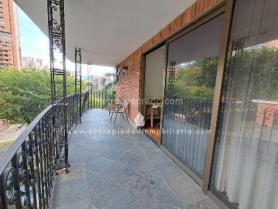 Casa de 4 alcobas en venta en La Concha, Medellín, 460 m² · foto 15 de 20