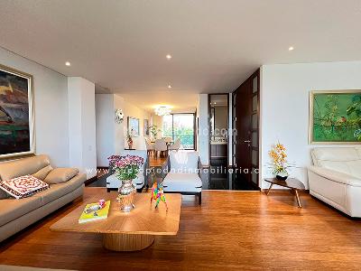 Apartamento de 3 alcobas en venta en El Campestre, Medellín, 217 m² · foto 3 de 20