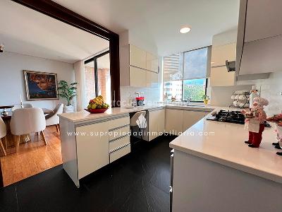 Apartamento de 3 alcobas en venta en El Campestre, Medellín, 217 m² · foto 14 de 20