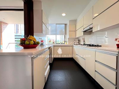 Apartamento de 3 alcobas en venta en El Campestre, Medellín, 217 m² · foto 15 de 20