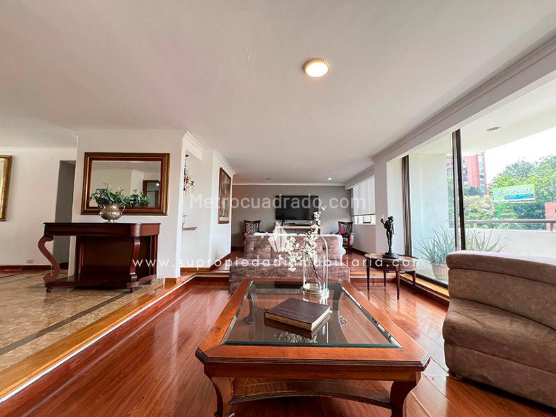 Apartamento Elegante de 4 Alcobas con Vista a la Ciudad en San Lucas - 6