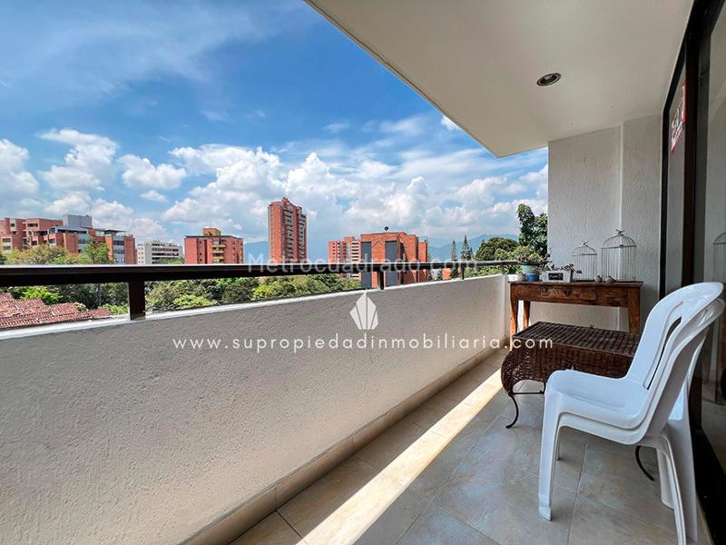 Apartamento Elegante de 4 Alcobas con Vista a la Ciudad en San Lucas - 7
