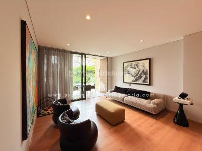 Apartamento de 2 alcobas en venta en Castropol, Medellín, 122 m² · foto 4 de 19
