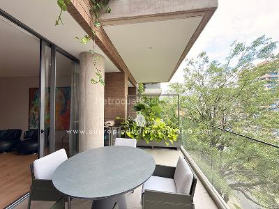 Apartamento de 2 alcobas en venta en Castropol, Medellín, 122 m² · foto 7 de 19