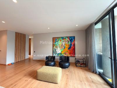 Apartamento de 2 alcobas en venta en Castropol, Medellín, 122 m² · foto 8 de 19