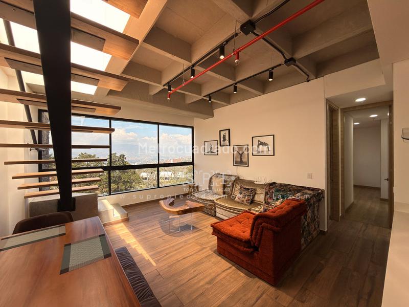Espectacular Dúplex de 3 Habitaciones en Loma del Escobero - 4