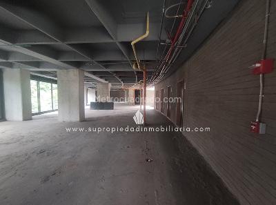 Retail space for rent in Milla De Oro, Medellín