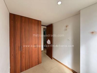 Apartamento de 3 alcobas en venta en San Antonio, Rionegro, 69 m² · foto 11 de 20