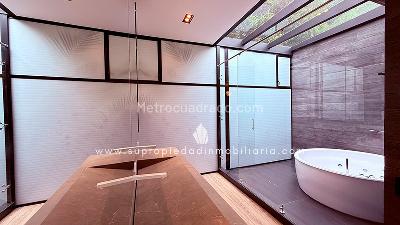 Casa de 5 alcobas en venta en Llano Grande, Rionegro, 595 m² · foto 12 de 20