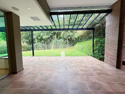 Casa de 3 alcobas en arriendo en Las Callejas El Encuentro, Envigado, 400 m² · foto 11 de 20