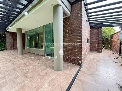 Casa de 3 alcobas en arriendo en Las Callejas El Encuentro, Envigado, 400 m² · foto 14 de 20