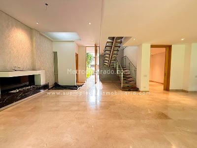 Casa de 3 alcobas en arriendo en Las Callejas El Encuentro, Envigado, 400 m² · foto 16 de 20
