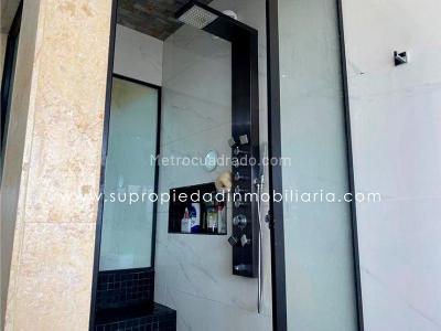 Casa de 3 alcobas en venta en Loma Del Escobero, Envigado, 350 m² · foto 10 de 20