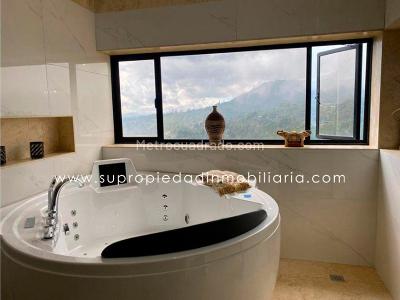 Casa de 3 alcobas en venta en Loma Del Escobero, Envigado, 350 m² · foto 16 de 20
