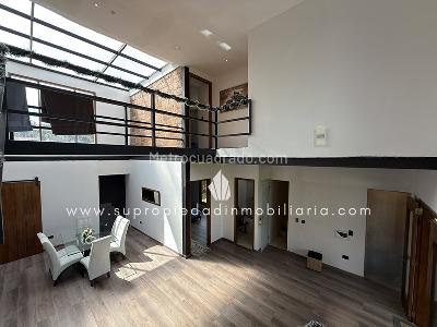 Casa de 4 alcobas en venta en Santa Elena, Medellín, 350 m² · foto 4 de 20