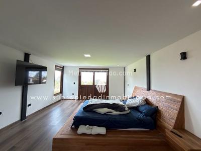 Casa de 4 alcobas en venta en Santa Elena, Medellín, 350 m² · foto 17 de 20