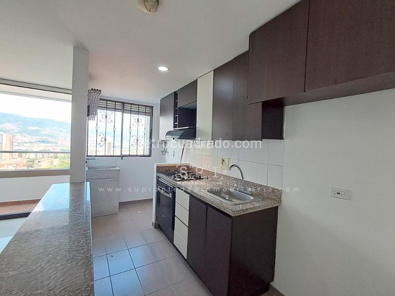 Apartamento en Arriendo, El Dorado, Envigado - 2
