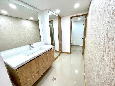 Apartamento en arriendo en La Linde, Medellín · foto 15 de 20