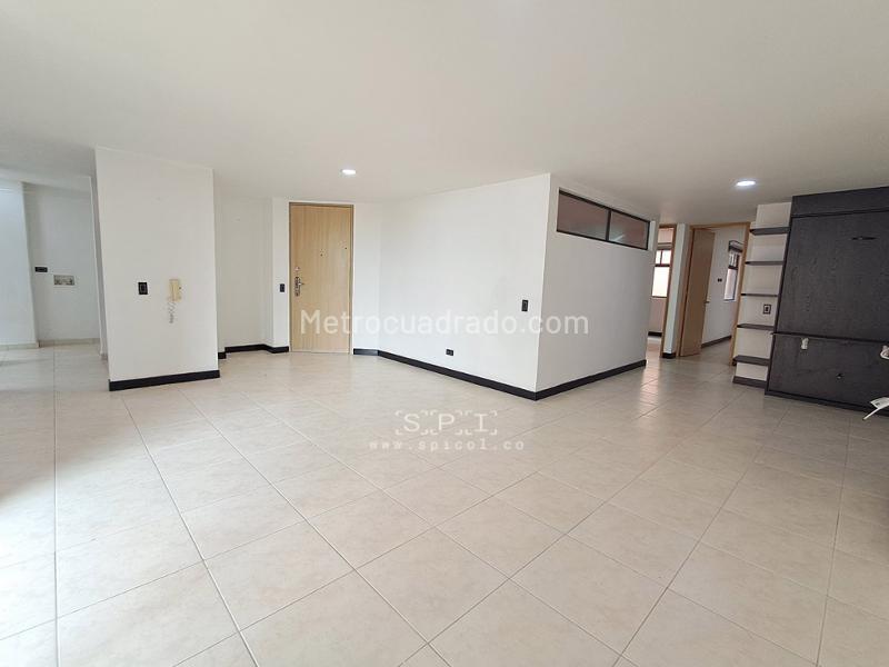 Apartamento en Arriendo, El Portal, Envigado - 4