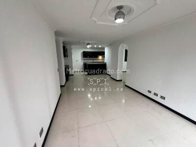 Apartamento de 3 alcobas en arriendo en El Poblado, Medellín, 87 m² · foto 2 de 20