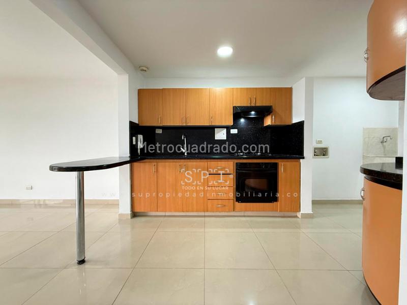 Casa Dúplex en Arriendo en Benedictinos, Envigado - 3